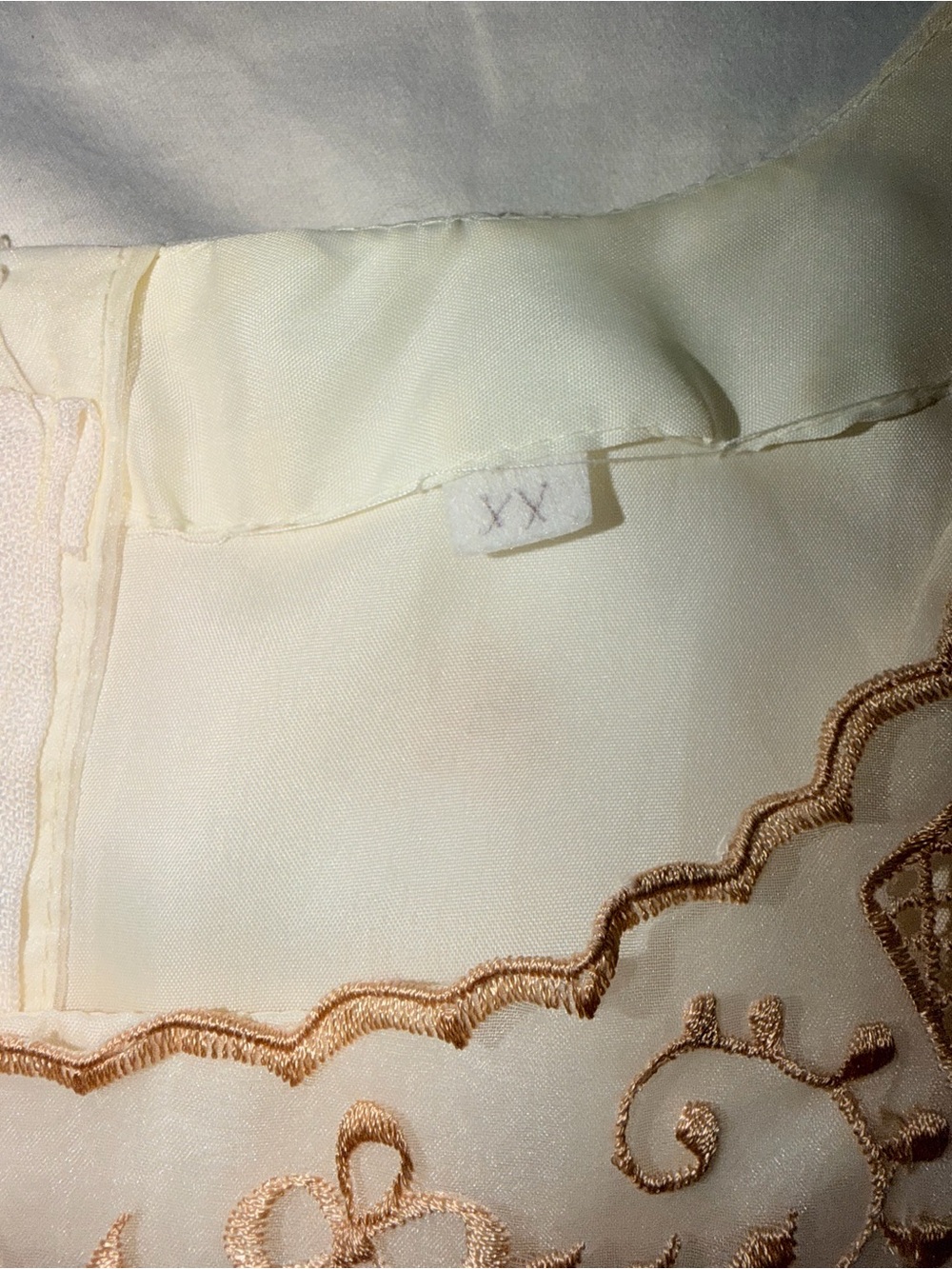 Traditional Filipiniana Dress Ivory with gold embroidery - Picture 12 of 16